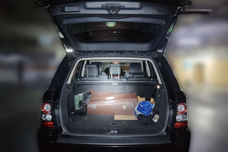 Used Land Rover Range Sport 2012 3.0 TDV6 HSE Diesel Edition Trunk