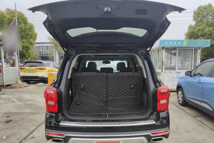 Used GAC Trumpchi GS8 2017 320T Two-Wheel Drive Luxury Smart Connectivity Version (7 Seats) Trunk