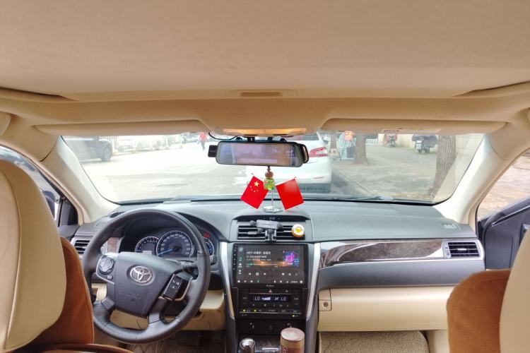 Used Toyota Camry 2016 2.0G 10th Anniversary Leading Edition Headliner