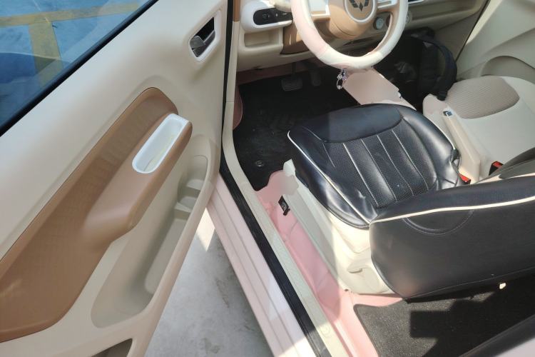 Used Wuling Hongguang MINIEV 2024 3rd Generation 215km Advanced Version Driver Seat