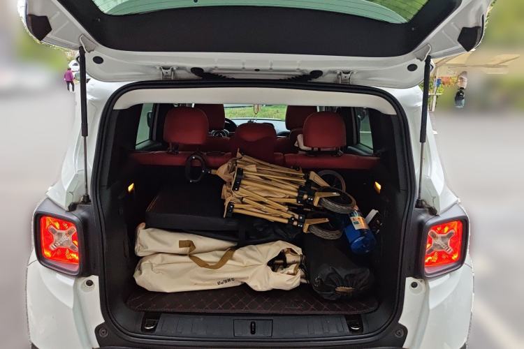 Used Jeep Renegade 2018 Connected Large Screen Version 180T Automatic High-Energy Edition