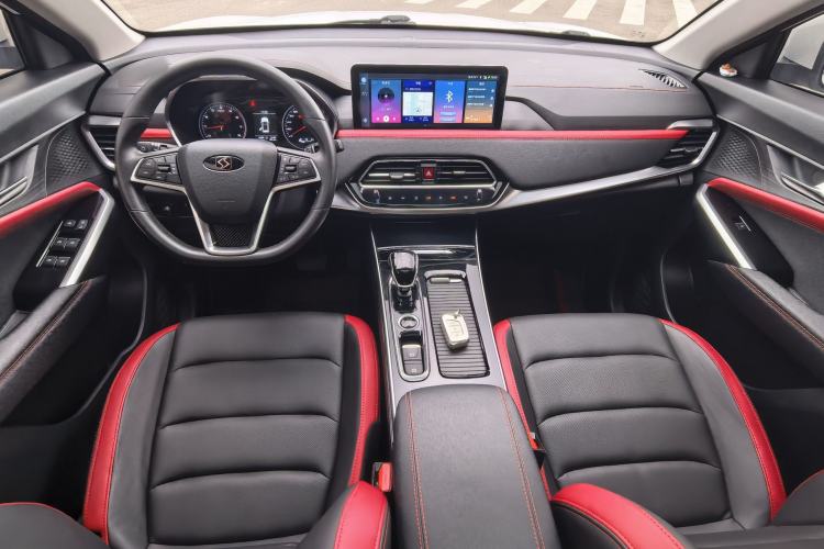 Used SOL X8 2021 300T DCT Leading Smart Connectivity Version 7 Seats