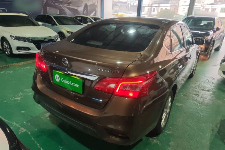 Used Nissan Sylphy 2016 1.6 XL CVT Deluxe Edition Rear Right 45 Deg