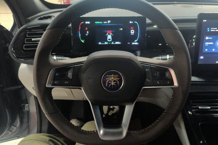 Used BYD Qin PLUS 2024 HONOR Edition DM-i 55KM Leading Model
