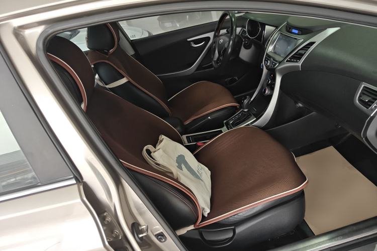 Used Hyundai Elantra (5th Generation / Langdong) 2015 1.6L Automatic Leading Model