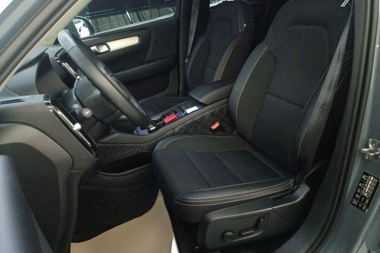Used Volvo XC40 2020 T3 Smart & Stylish Edition Left Front Seat