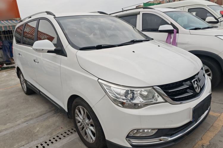 Used Baojun 730 2016 1.5T Manual Comfort Version 7 Seats