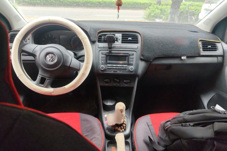 Used Volkswagen Polo 2013 1.4L Manual Fashion Edition