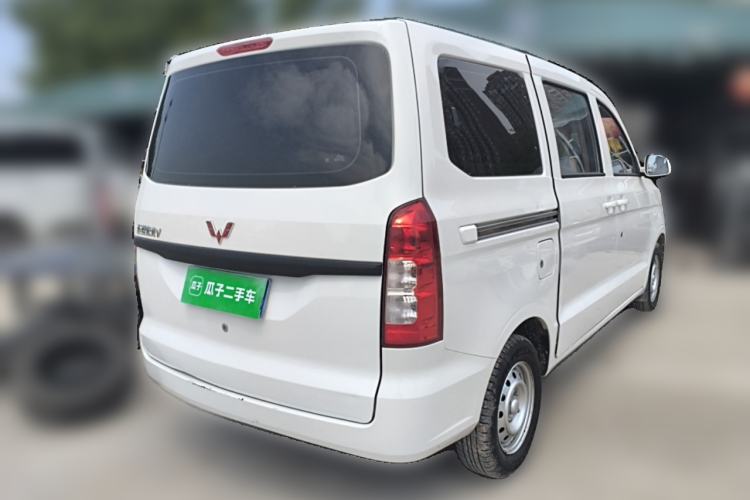 Used Wuling Hongguang V 2022 1.5L Jingqu Edition Electric-Assist LAR Rear Right 45 Deg