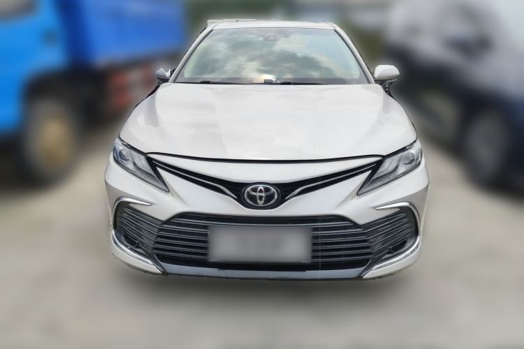 Used Toyota Camry 2021 2.0G Luxury Edition

