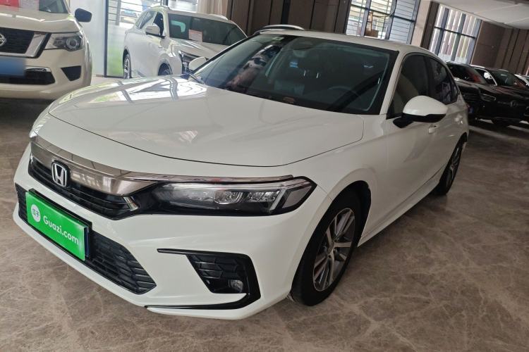 Used Honda Civic 2023 240TURBO CVT Dynamic · Center Stage Special Edition