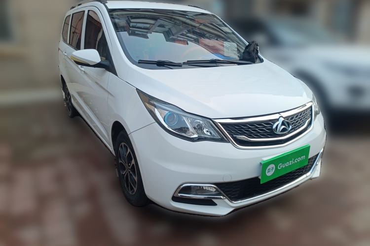 Used CHANGAN KAICHENG Oushang A600 2017 1.5L Manual Standard Edition Front Right 45 Deg