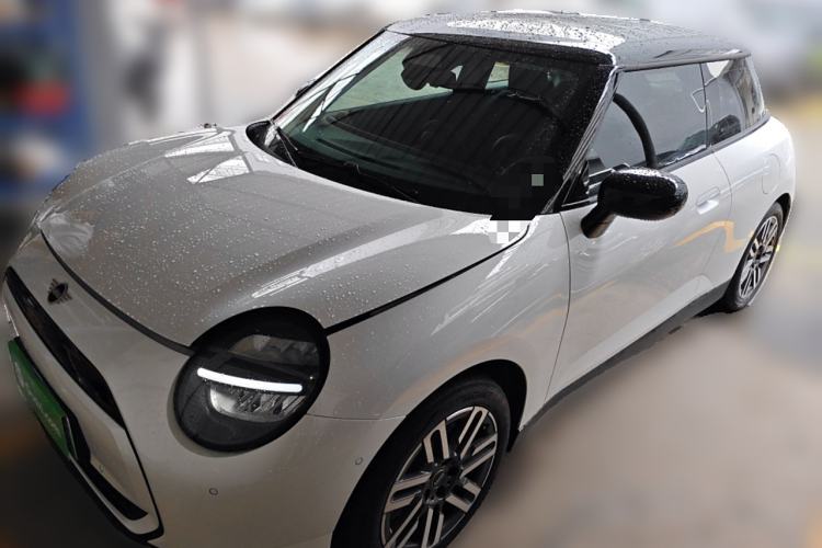 Used MINI Electric COOPER 2024 456km COOPER E Classic Edition