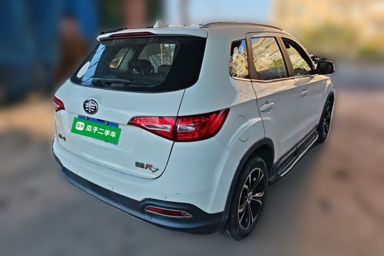 Used FAW Senya R7 2017 1.6L Automatic Smart Version