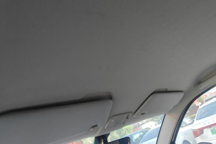 Used Wuling Hongguang MINIEV 2021 Macaron Premium Model – Lithium-NMC
