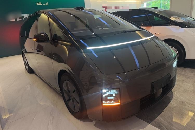 Used Li Auto MEGA 2025 Ultra Smart Refreshed Edition
