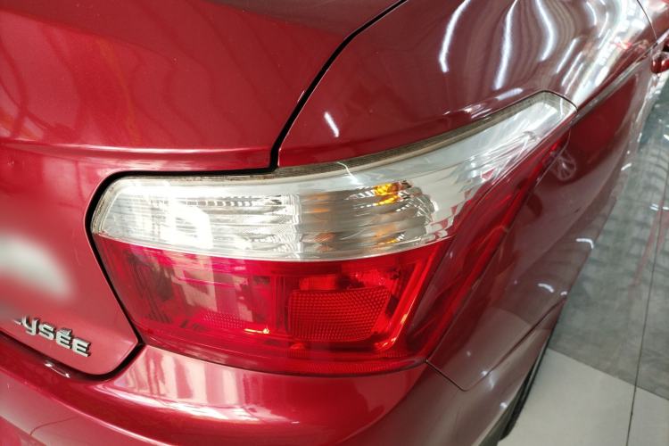 Used Citroen Elysee 2015 Qishang Edition 1.6L Automatic Fashion Model
