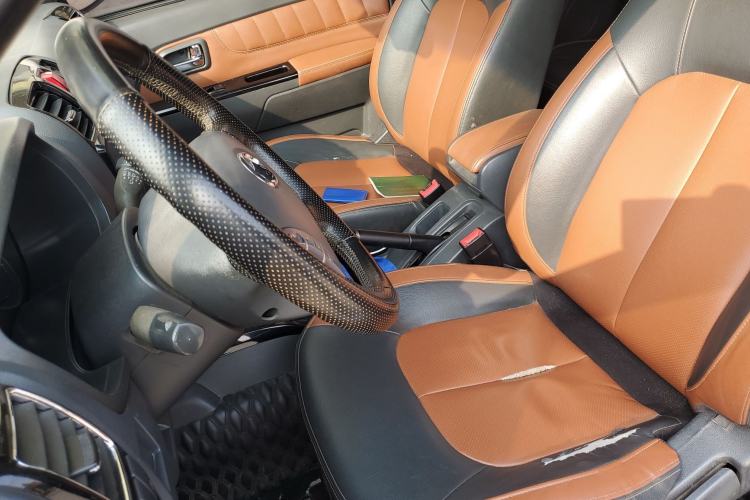 Used Great Wall Wingle 5 2013 2.8T European Version Two-Wheel Drive Elite Version Big Double-Cab GW2.8TC
