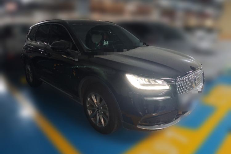 Used Lincoln Corsair 2021 2.0T Two-Wheel Drive Deluxe Edition Front Right 45 Deg