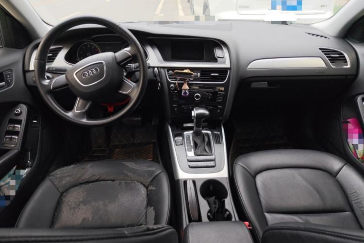 Used Audi A4L 2016 30 TFSI Automatic Comfort Model Center Console