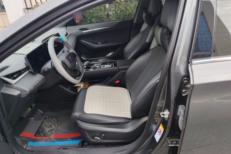 Used CHANGAN Ruicheng PLUS 2023 1.5T DCT Prestige Edition
