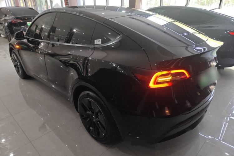 Used Tesla Model Y 2021 Standard Range Rear-Wheel Drive Version