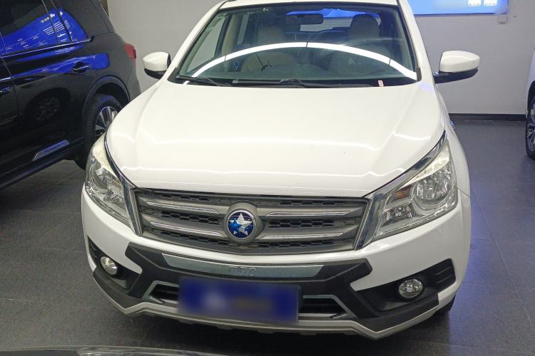 Used Venucia T70 2015 2.0L CVT Smart Choice Edition
