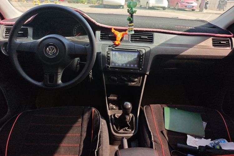 Used Volkswagen Santana 2015 1.4L Manual Fashion Edition