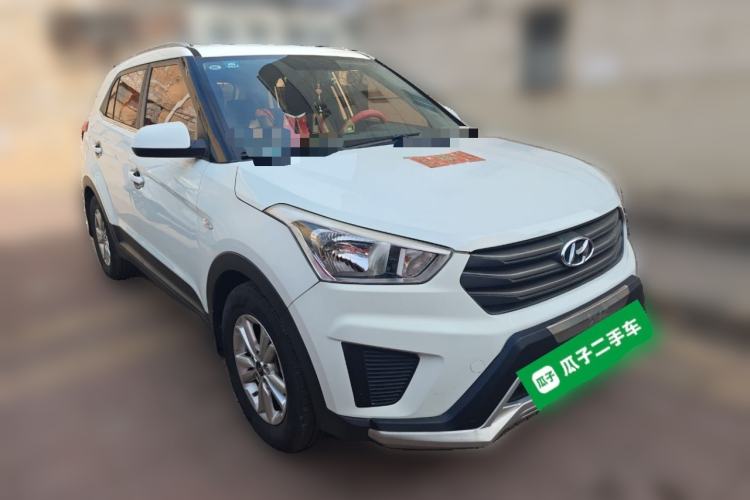 Used Hyundai ix25 2015 1.6L Manual Two-Wheel Drive Fashionable GS Model Front Right 45 Deg