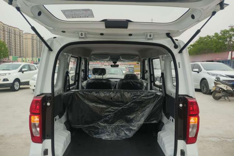 Used Wuling Zhiguang New Energy 2025 Standard Model