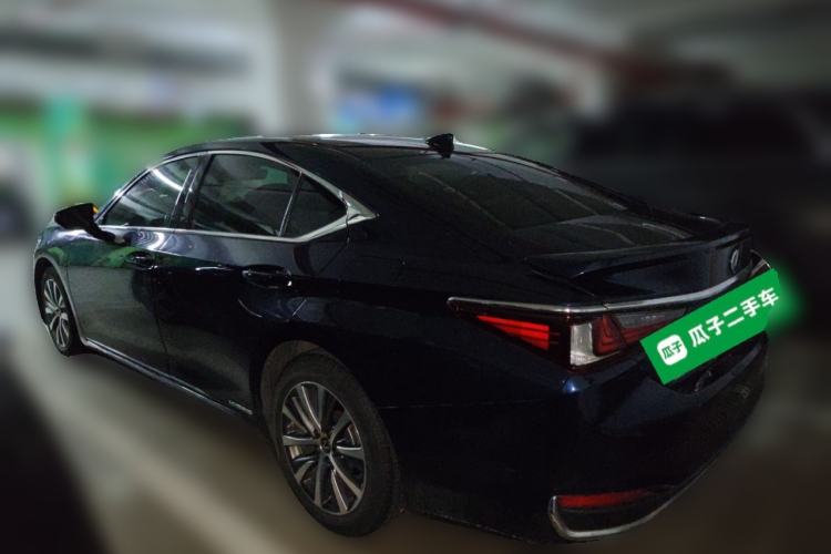 Used Lexus ES 2018 300h Premier Edition China V Standard