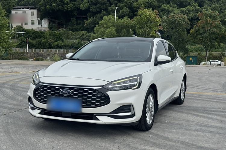 Used Ford Focus 2021 Sedan EcoBoost 180 Automatic Trendy Model
