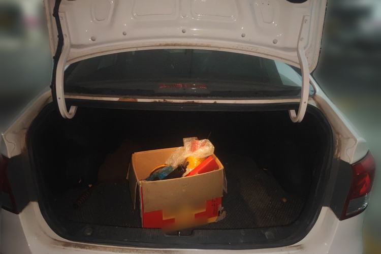 Used Kia K2 2015 Sedan 1.4L MT GLS Trunk