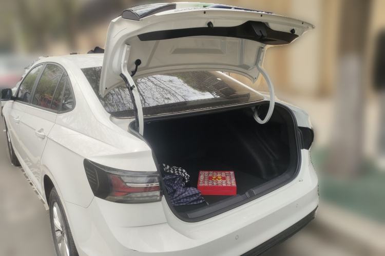 Used Volkswagen Lavida 2023 New Rui 1.5L Automatic New Yi Edition Trunk