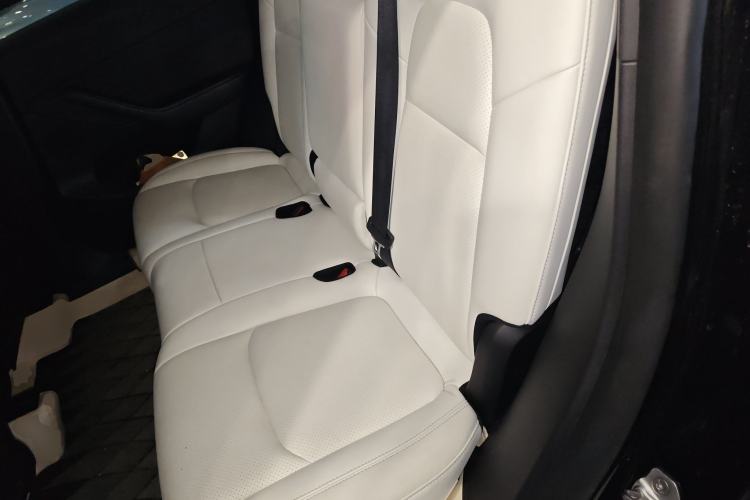 Used Tesla Model Y 2023 Rear-Wheel-Drive Version
