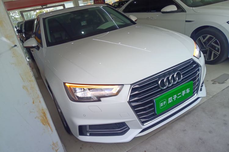 Used Audi A4L 2019 40 TFSI Ambition Version China V