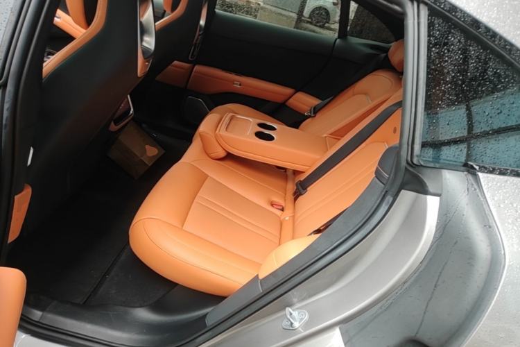Used Xiaomi Auto YU7 2025 Ultra-Long Range Rear-Wheel Drive Version
