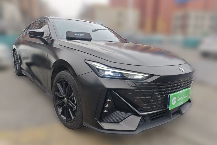 Used Changan UNI-V 2022 1.5T Prestige Version