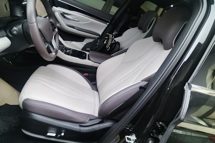 Used BYD Song PLUS New Energy 2025 EV 520km Premium Version
