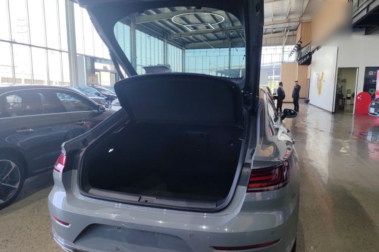 Used Volkswagen FAW-Volkswagen CC 2023 380TSI Striking Edition Trunk