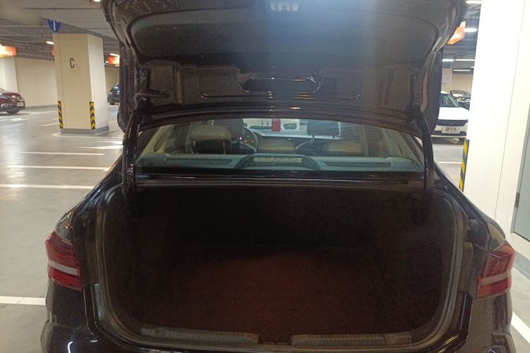 Used Volkswagen Lavida 2022 1.5L Automatic Comfort Edition Trunk