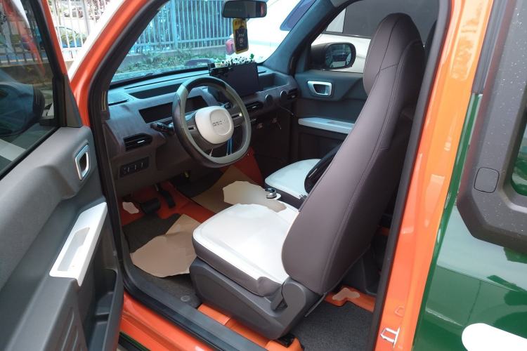 Used Geely Galaxy Panda 2024 200km Panda Rider Driver Seat