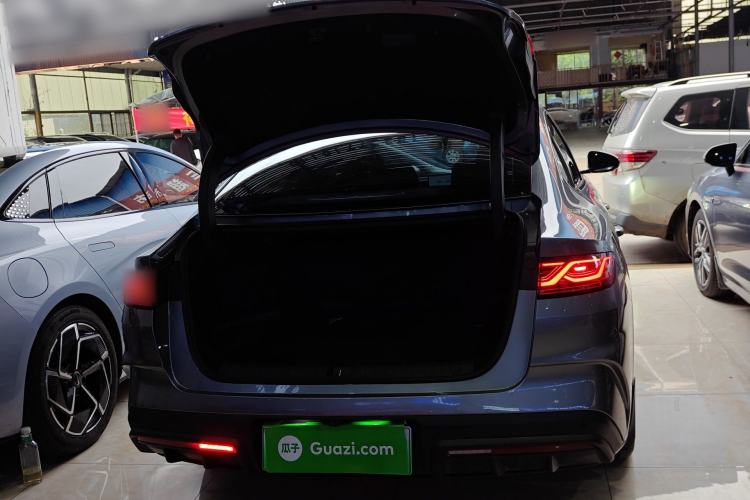 Used BYD Qin L 2024 DM-i 120KM Excellence Model Trunk