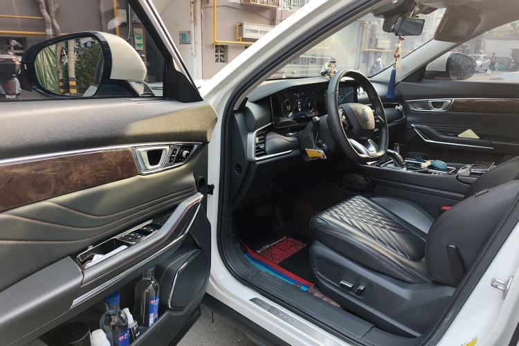 Used Bestune T99 2020 20TD Automatic Premium Edition Driver Seat