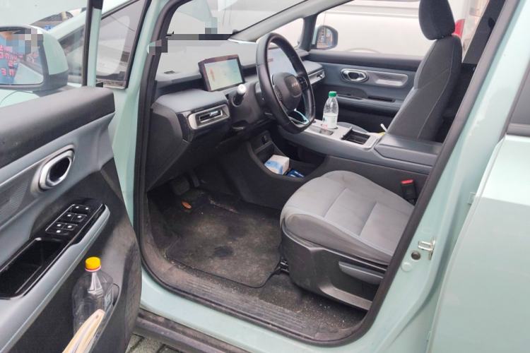 Used AION Y 2023 Younger