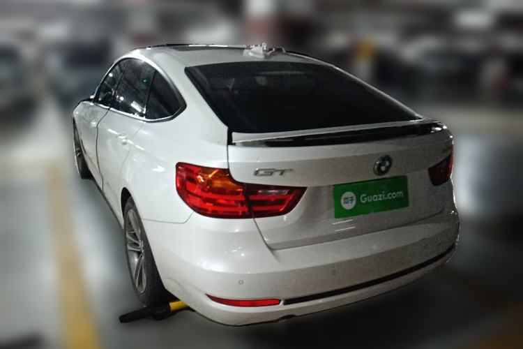 Used BMW 3 Series GT 2014 320i Leading Model
