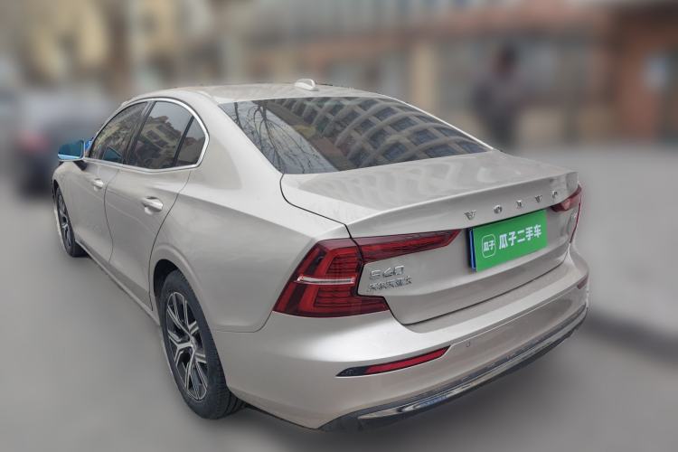Used Volvo S60 2023 B4 Zhiyi Luxury Edition