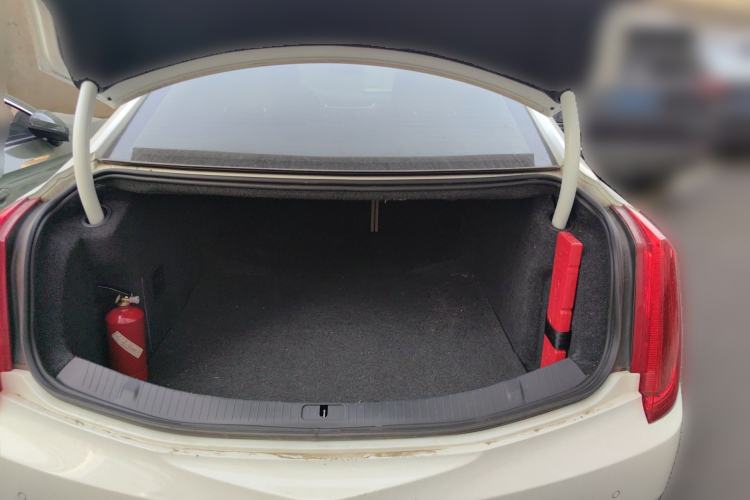 Used Cadillac XTS 2016 28T Elite Edition Trunk