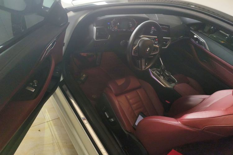 Used BMW 4 Series 2021 425i M Sport Night Edition Driver Seat