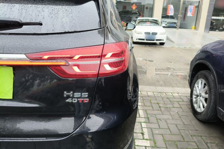 Used Hongqi HS5 2019 2.0T Smart Connect Flagship All-Wheel-Drive Version Right Rear Taillight